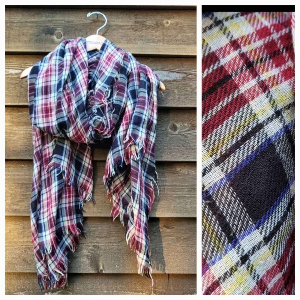Large plaid square scarf